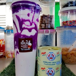 นมหมีลาวาเผือกหอมหนึบแก้วยีราฟ
