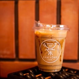 ICED CARAMEL MACCHIATO