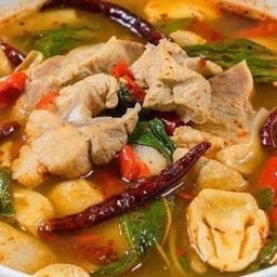 ต้มแซบกระดูกหมูอ่อน