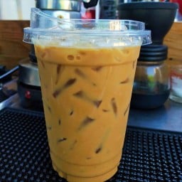 879 Cafe หน้ามาลัยทอง แมนชั่น