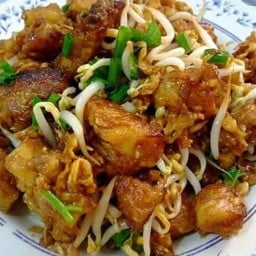 ผัดไทยสองพี่น้อง