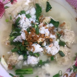 เกี๊ยวน้ำปู ธรรมดา