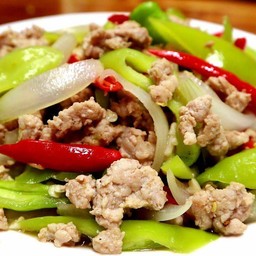 Stir-Fried Pork With Green Peppers (Side Dish)