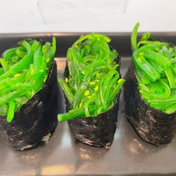 ซูชิยำสาหร่าย