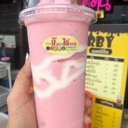 หมีสตรอเบอรี่โยเกิร์ตปั่น