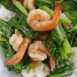 ข้าวราดกุ้งผัดคน้า