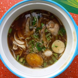 เกาเหลาไก่ตุ๋น พิเศษ รวม