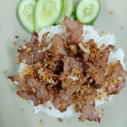 หมูกะเทียมเป็นกับข้าว