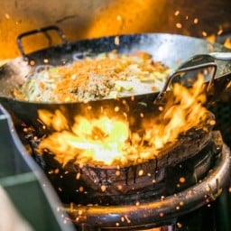 เรื่องทอด เรื่องทอด