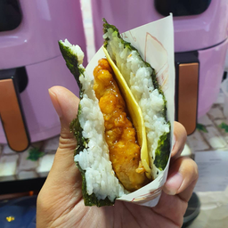 แซนวิชสาหร่ายไก่ทอดเกาหลีชีส