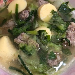 แกงจืดเต้าหู้หมูสับ