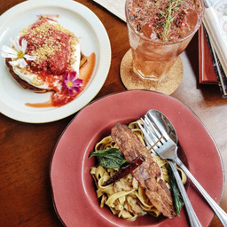 Embrace Brunch & Moment Embrace Khaoyai