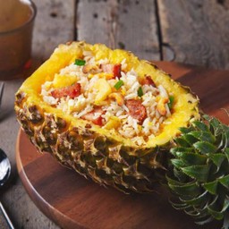 ข้าวผัดสับปะรด