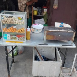 นกลูกชิ้นปิ้ง