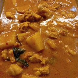 มัสมั่นไก่.(กับข้าว)