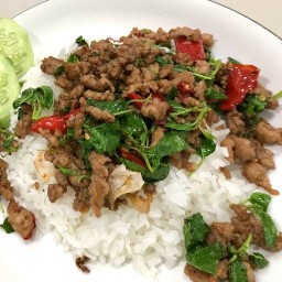 ร้าน หมูกะเพรา
