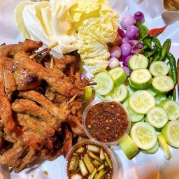 Set C หมูปลาร้า 20ไม้ + ข้าวเหนียว6ห่อ