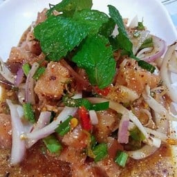 ลาบแซลมอน