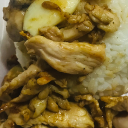 ข้าวไก่ทอดกระเทียม