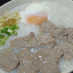 โจ๊กหมู ตับ+ไข่