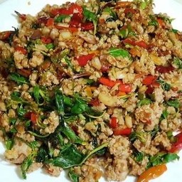 ผัดกระเพราหมูสับ(กับข้าว)