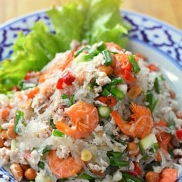 ยำวุ้นเส้นโบราณ