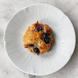 BLUEBERRY SCONE