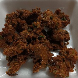 ลาบหมูทอด