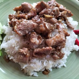กะเพราเนื้อโคขุนbyเฐิบ