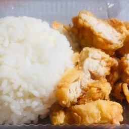 ยำไก่เเซ่บ
