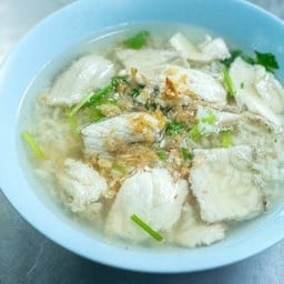 ข้าวต้มปลาดอลลี่