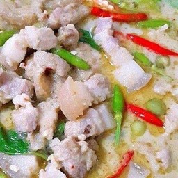 Green Curry With Pork Belly
