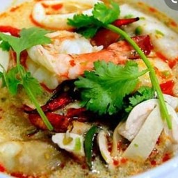 ต้มยำทะเลน้ำข้น