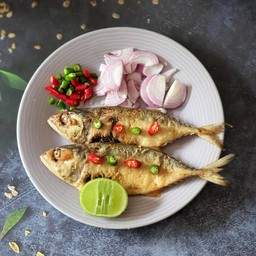 ปลาทูหอมทรงเครื่อง