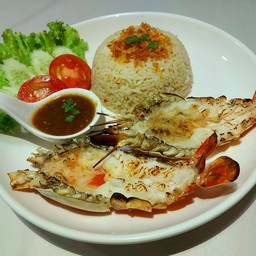 ข้าวคลุกพริกเกลือ กุ้งย่าง