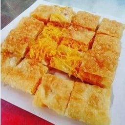 โรตีใส่ไข่ ใส่ฝอยทอง (ใส่กล่อง)