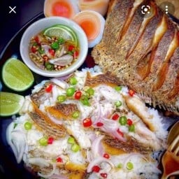 ข้าวหน้าปลาแกะ