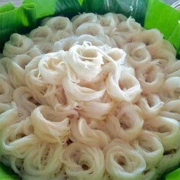 ขนมจีน