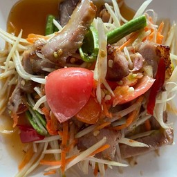 ส้มตำคอหมูย่าง