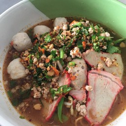 เกาเหลาหมูต้มยำ