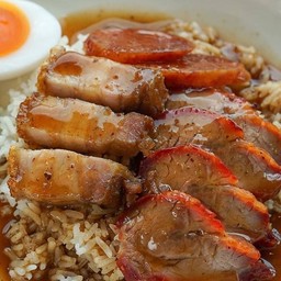 ข้าวหมูแดง+หมูกรอบ