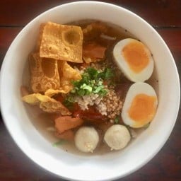 ก๋วยเตี๋ยวไทยต้มยำ@พิดโลก&อาหารตามสั่ง -