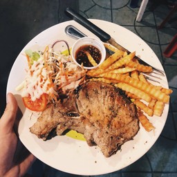 สเต็กหมูพอร์คช็อบ