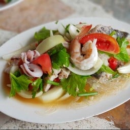 ยำวุ้นเส้น ทะเล