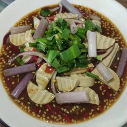 ยำไก่ยอนัว