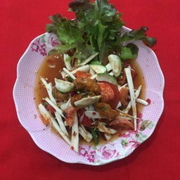 ตำยอดมะพร้าวหอยดอง