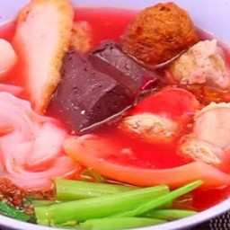 ใหญ่โฟ