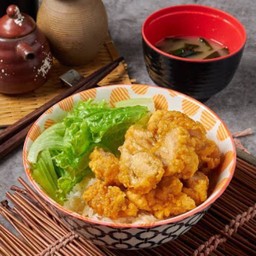 ข้าว ไก่ทอดคาราเกะ
