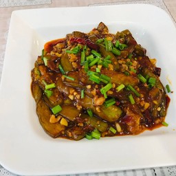 鱼香茄子 มะเขือยาวทรงเครื่อง
