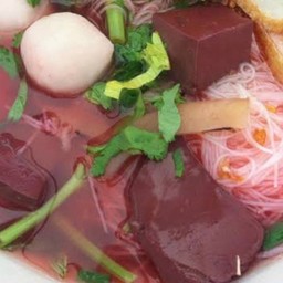 เส้นหมี่เย็นตาโฟ
